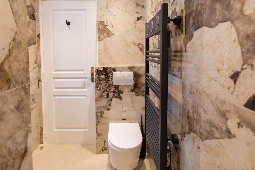 Apartment L37 F1 2 Min De La Balcon & Clim Nizza